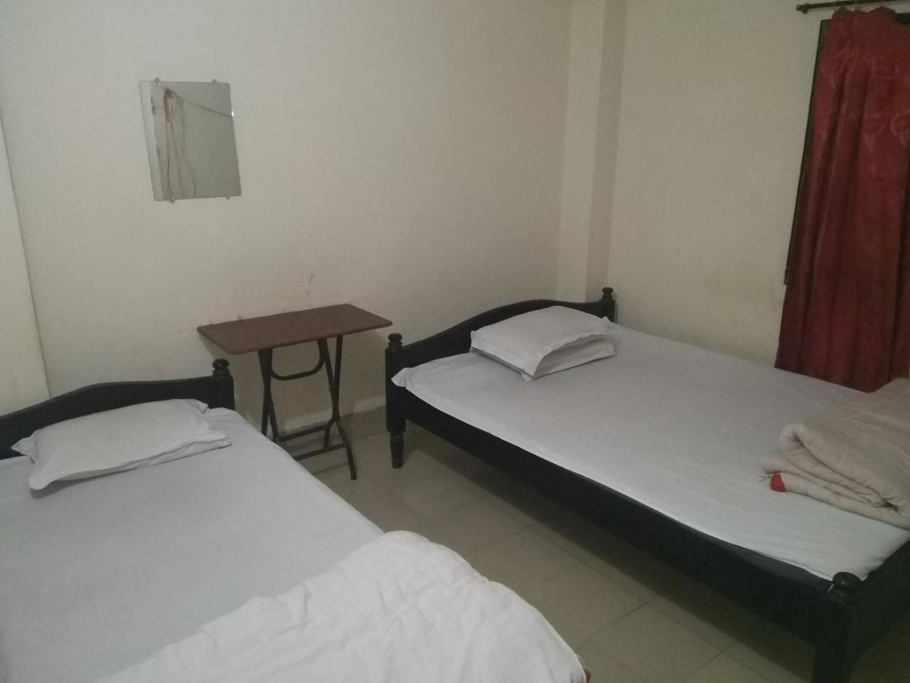 Hotel As Shams International Дакка Экстерьер фото