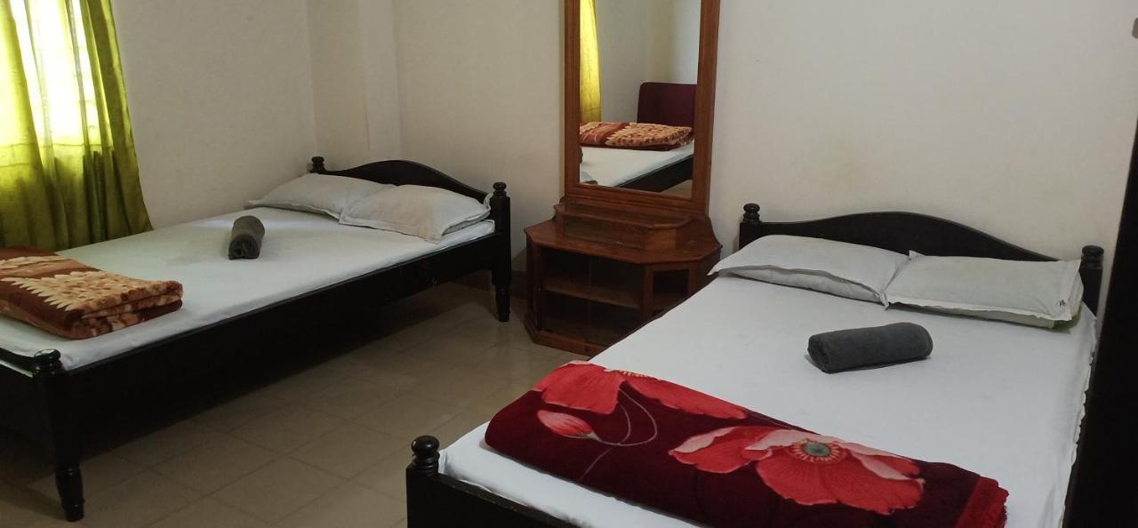 Hotel As Shams International Дакка Экстерьер фото